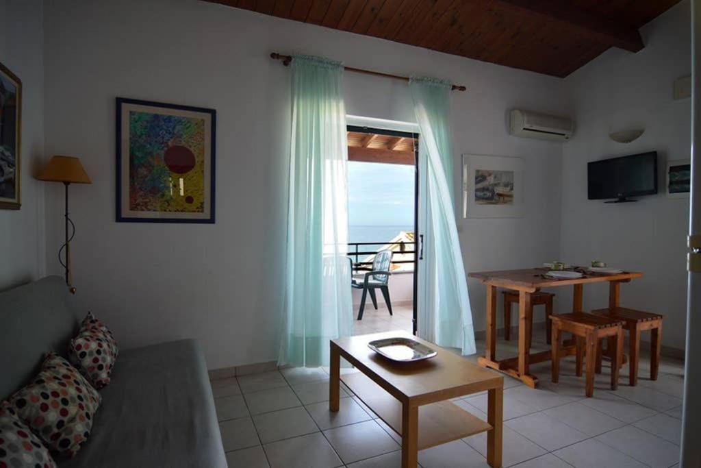 Sea View 126 Appartamento Glifada